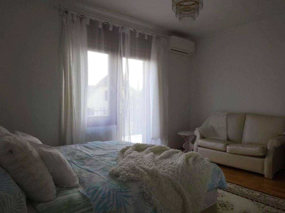 Laszlo Apartman Apartment ตีฮานี ภายนอก รูปภาพ