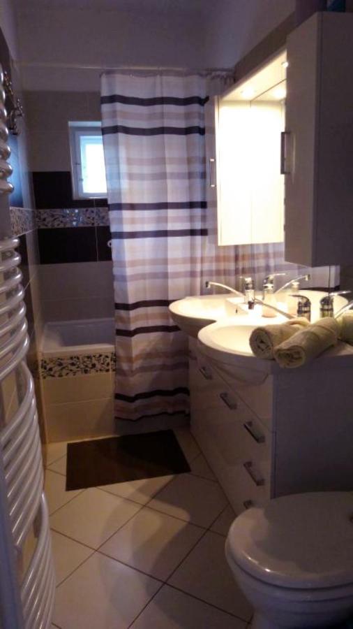 Laszlo Apartman Apartment ตีฮานี ภายนอก รูปภาพ